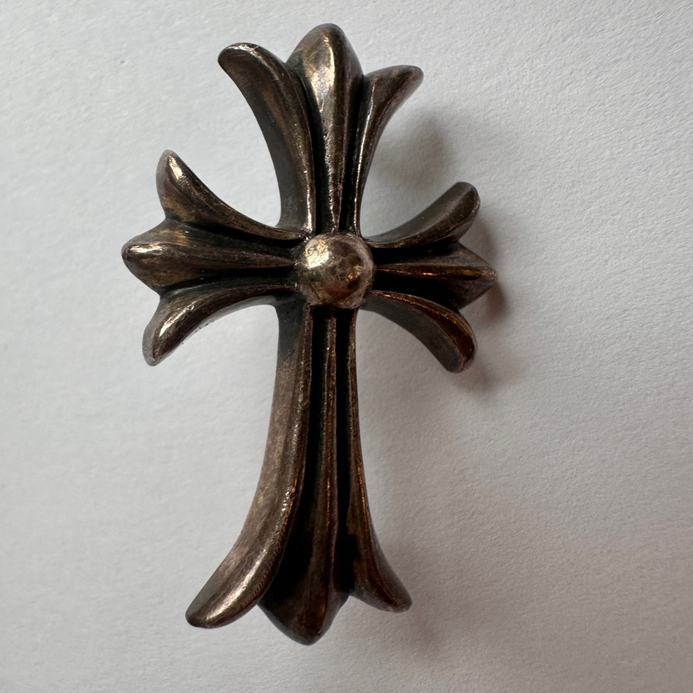 Chrome Hearts Cross Pin